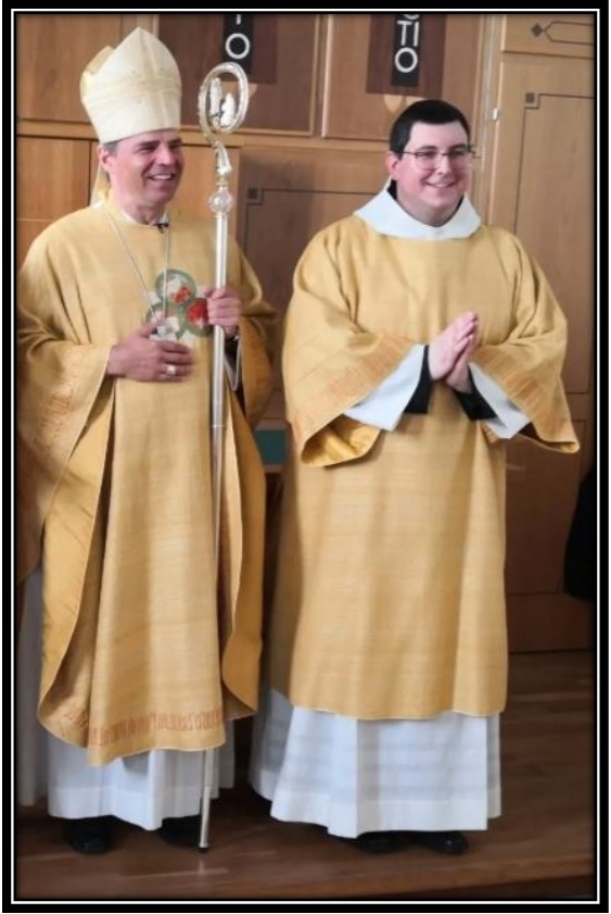 Diakonenweihe BrJohannes mit Bischof Stefan Oster